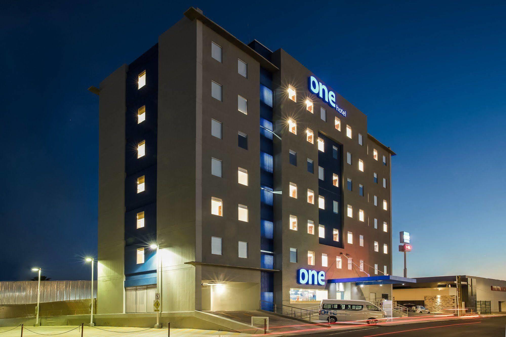 One Mexicali Hotel Exterior photo